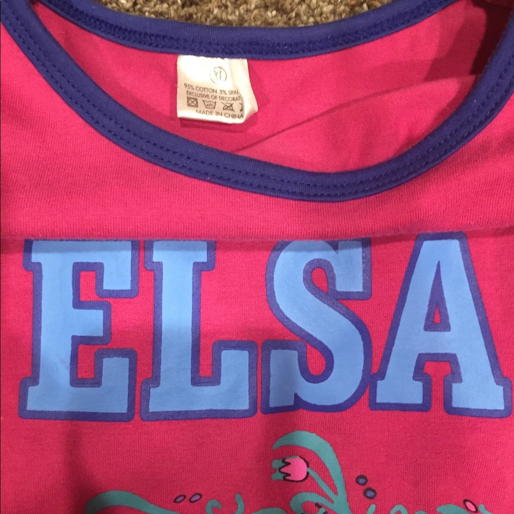 Sisters or Friends Dresses - Picture 3 of 4